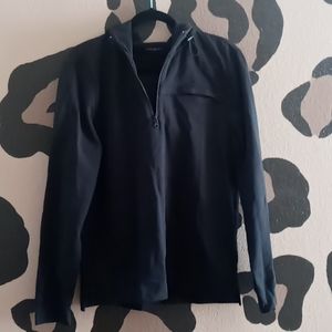 Banana Republic pullover with hood